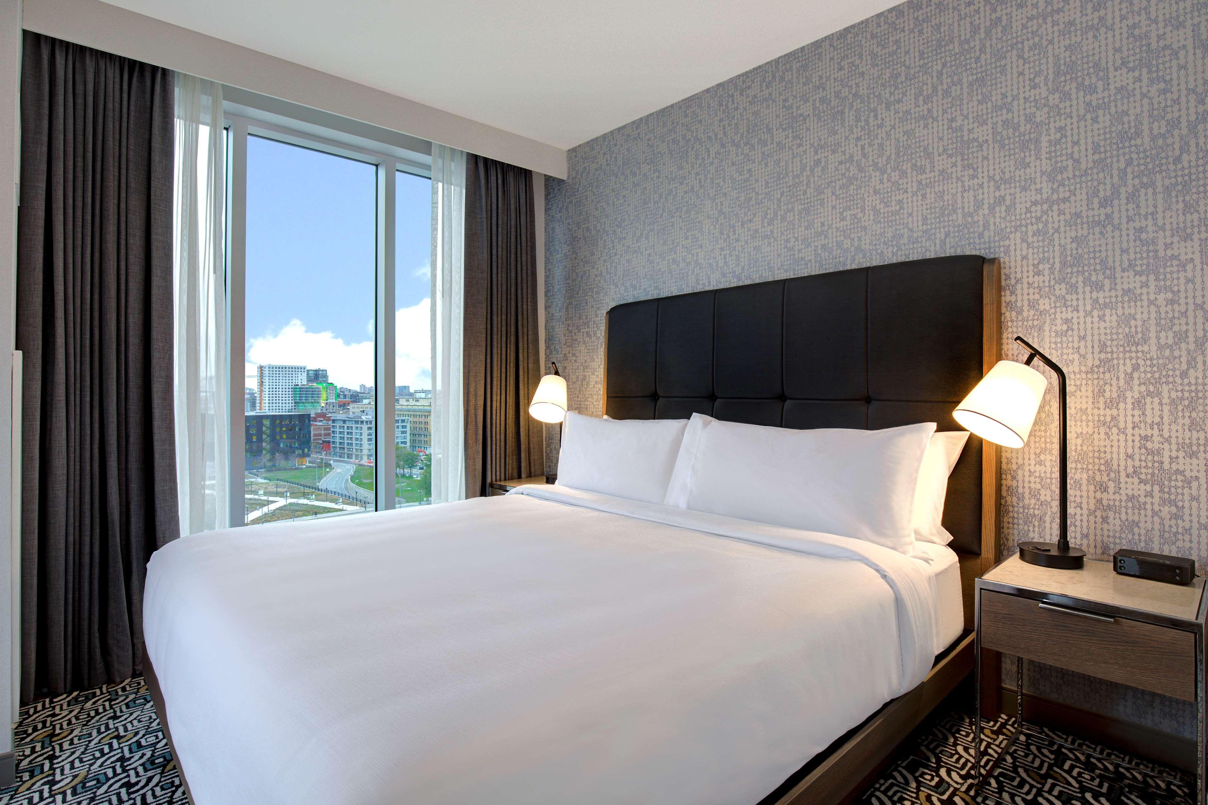 Hampton Inn Montreal Downtown, Qc Eksteriør bilde