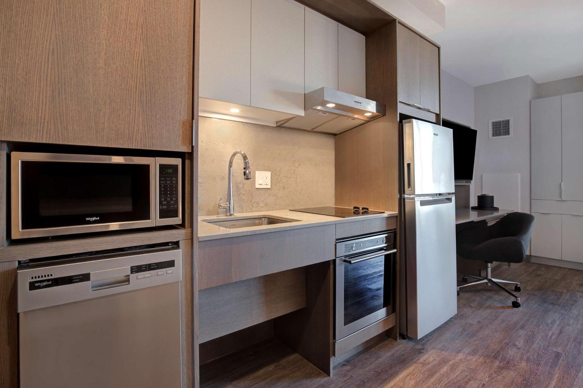 Hampton Inn Montreal Downtown, Qc Eksteriør bilde